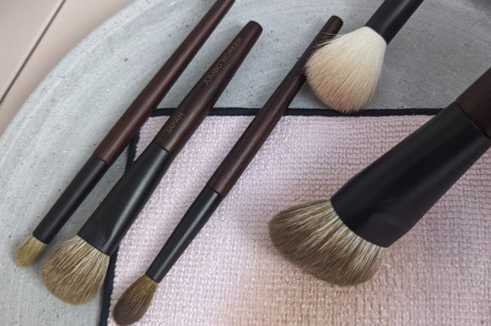 Makeup Brushes Shedding