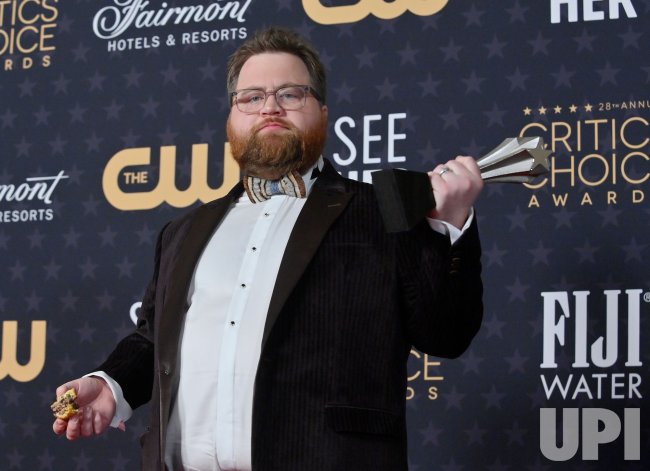 Paul Walter Hauser Won Critics’ Choice Television Award