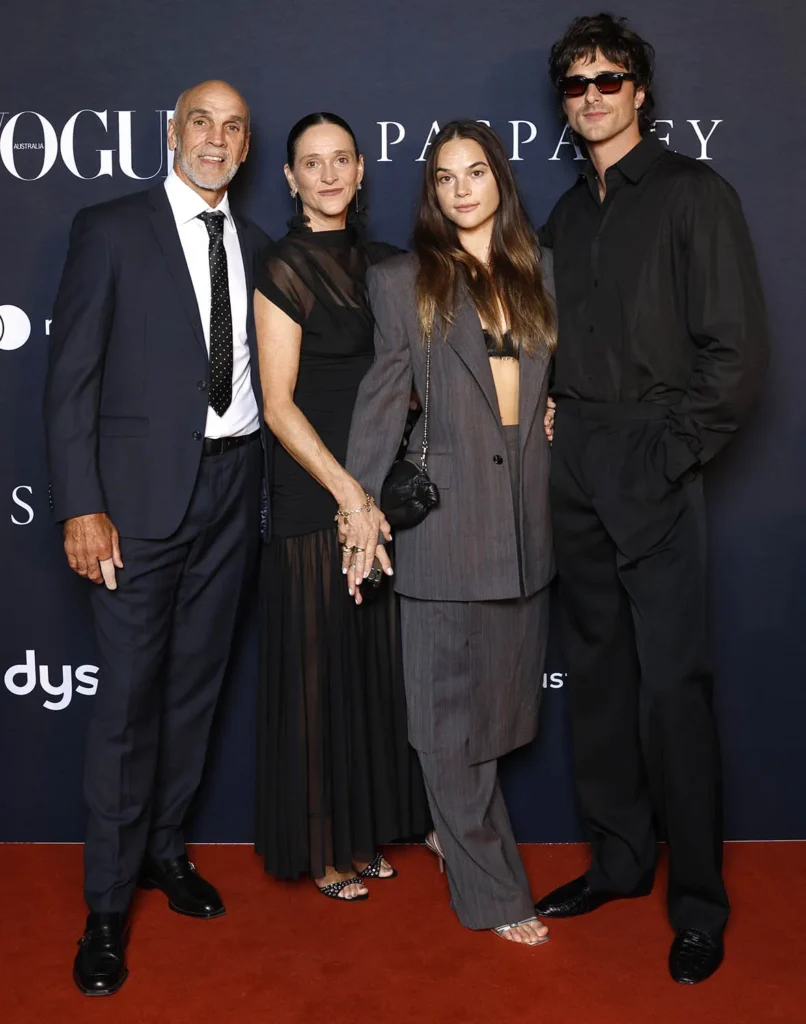 Jacob Elordi With Father, Mother, & Elder Sister Isabella Elordi