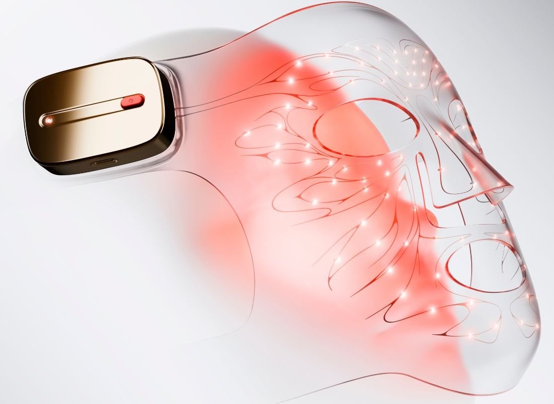 L'Oréal LED Face Mask